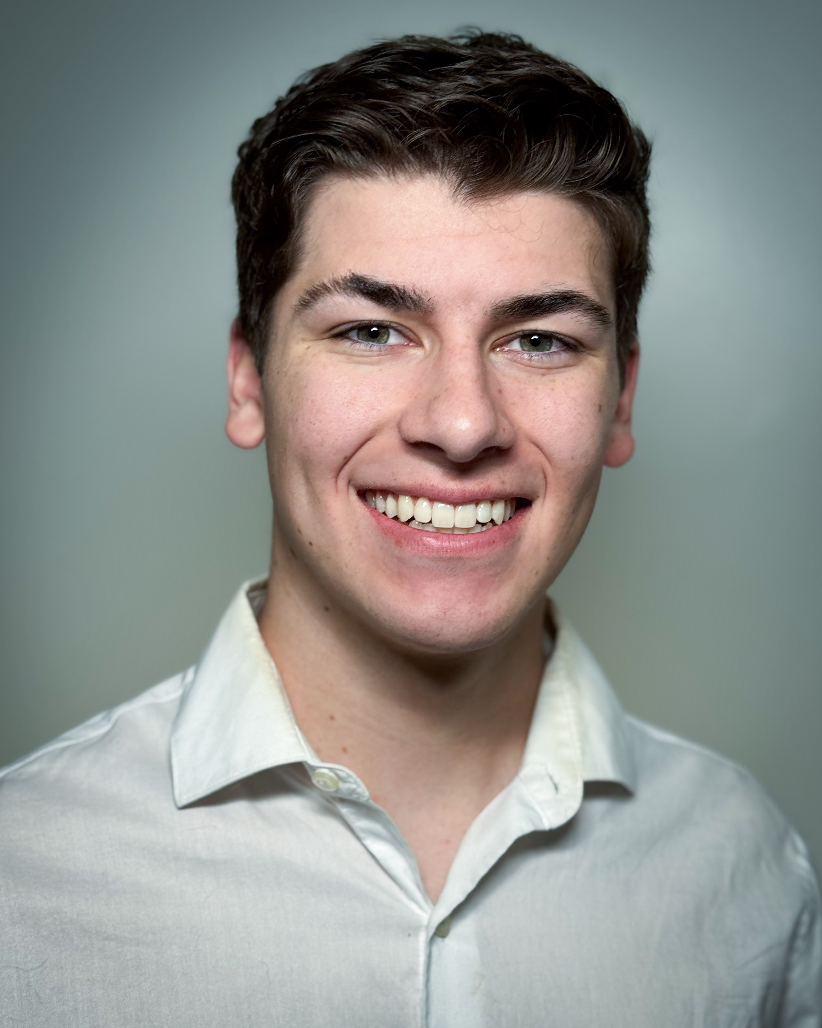 Drew Nicholas headshot 06